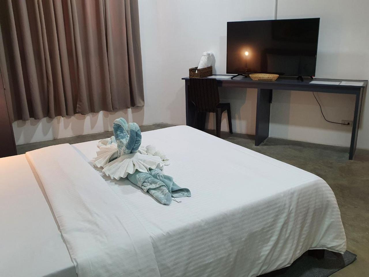 Av Suites Пуерто-Галера Екстер'єр фото